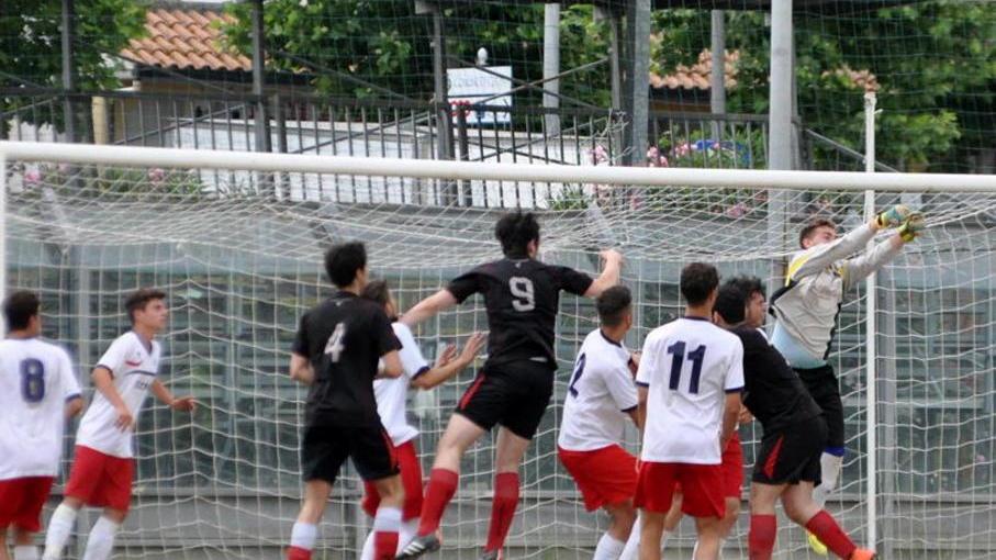Domani il gran derby nel segno del riscatto