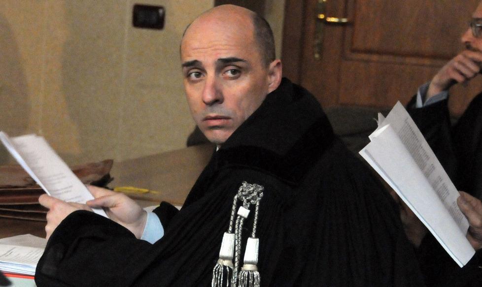 Bancarotta, un tappezziere di Gavoi patteggia due anni 