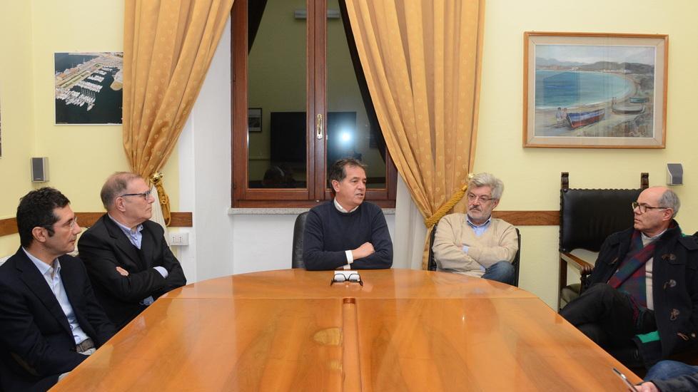 Nizzi con i primari dell’ospedale: «Il Giovanni Paolo II al collasso»