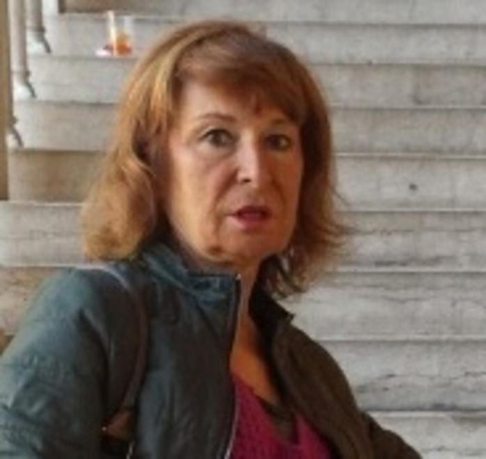 Scalone imbrattato, «telecamera inadeguata» 