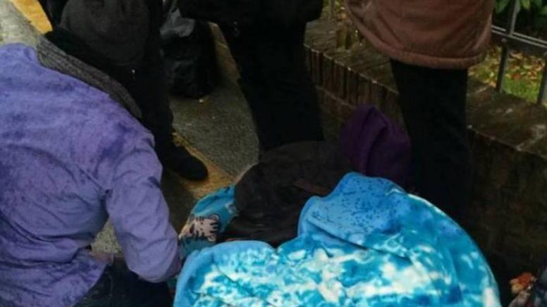 Anziana caduta a Castelfranco, studenti la salvano dal gelo