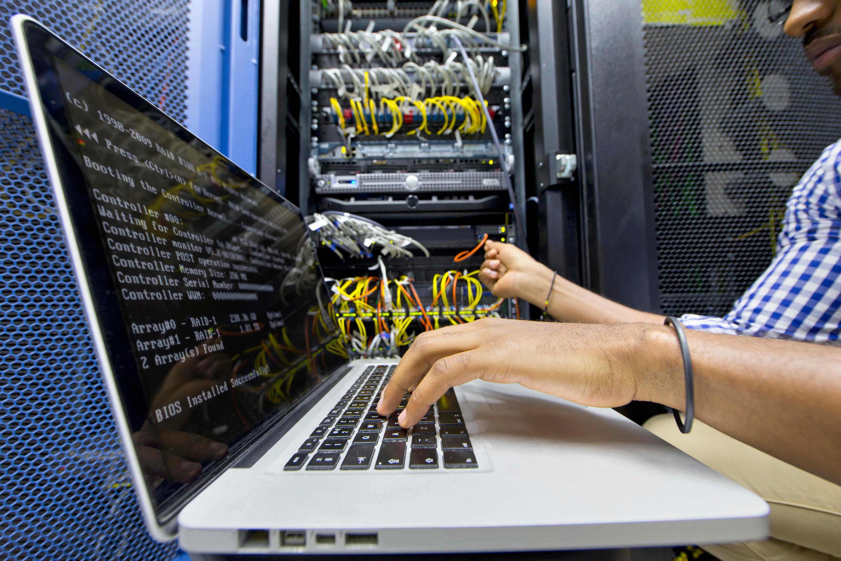 Passa dalla Sardegna la lotta agli hacker e alla criminalità informatica 