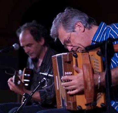 Tutta l’intesa musicale e umana di Riccardo Tesi e Maurizio Geri 