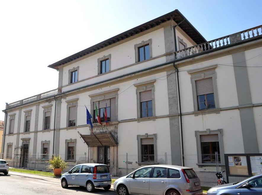 Nuovo dirigente, bando annullato 