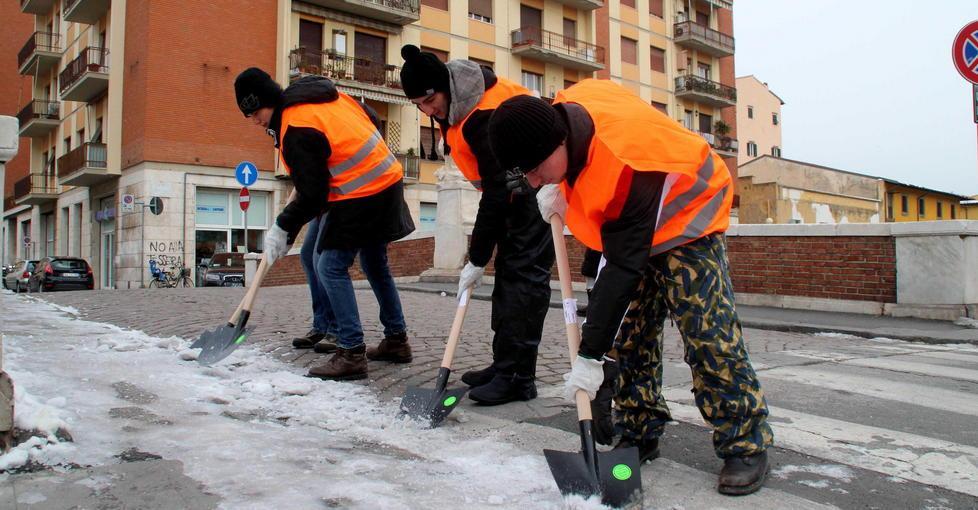Rischio ghiaccio e neve: il Comune distribuisce sale 