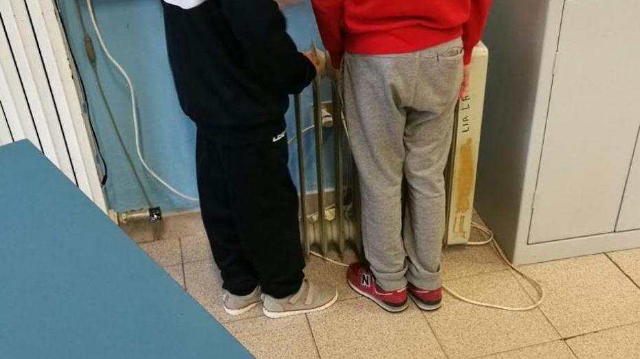 Aule al gelo, continua l’emergenza