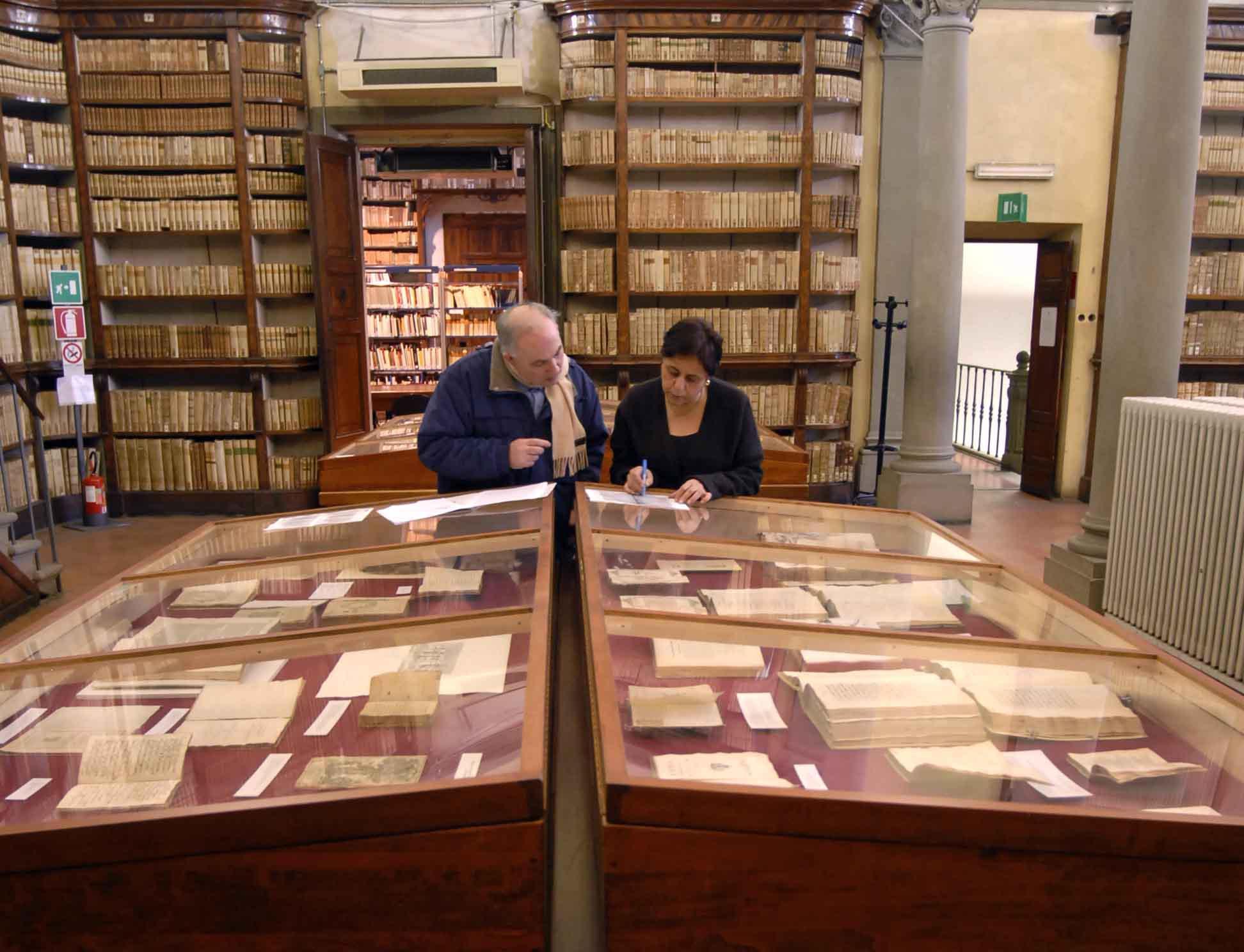 Quando Leopardi scriveva a Niccolò Puccini: in mostra i tesori della Biblioteca Forteguerriana