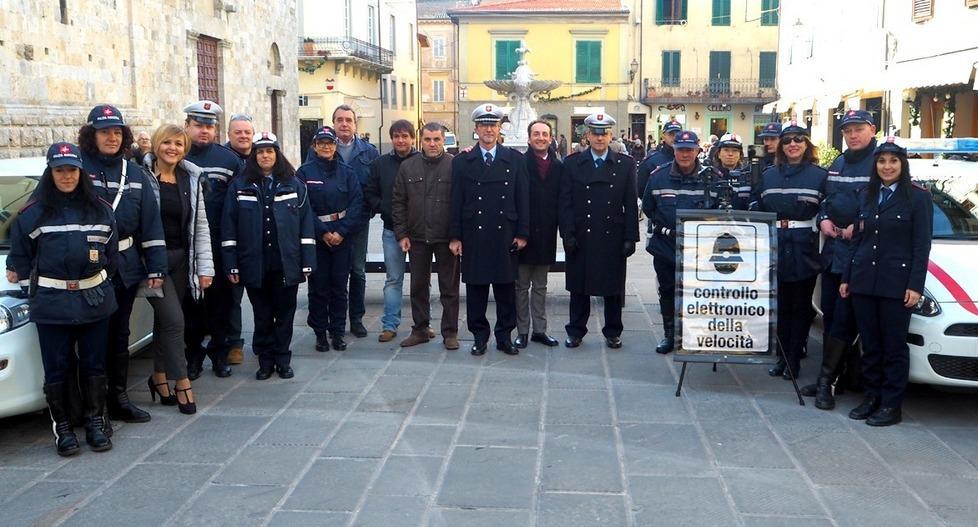 Raddoppiano le multe ai semafori anche se il giallo dura di più 