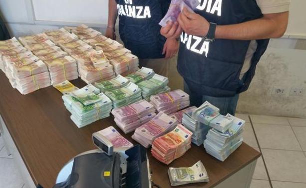 Così a Modena si ricicla il denaro sporco 