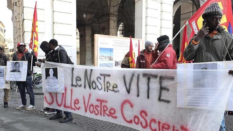 «Accoglienza, cambiare politica»