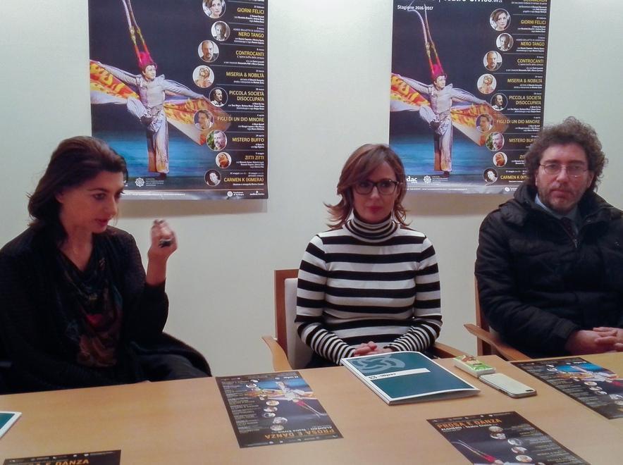 Il Teatro comunale è pronto Ecco il Decameron di Solenghi