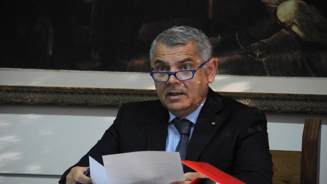 Il sindaco Dionigi Deledda