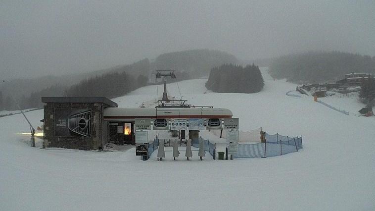 Nevica sul comprensorio del Cimone: caduti già 20 centimetri