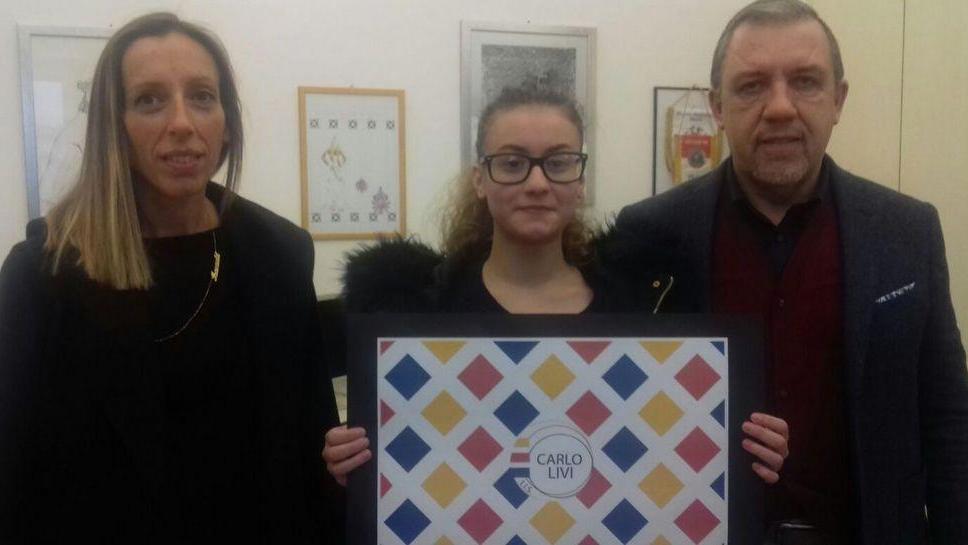 Scuola: Livi e Brunelleschi uniti da una bandiera
