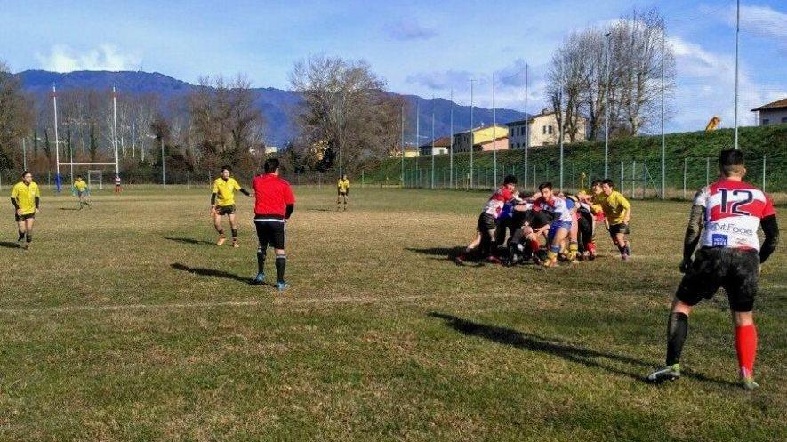 Prova di forza degli under 18 che travolgono la Lunigiana