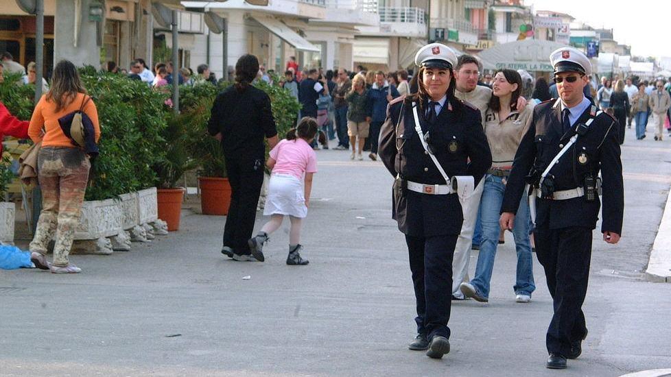 Sorpreso con il doppio cartellino dei prezzi