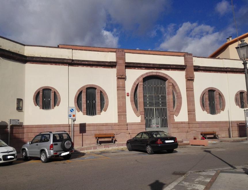 Incidente al teatro, in aula il sindaco 