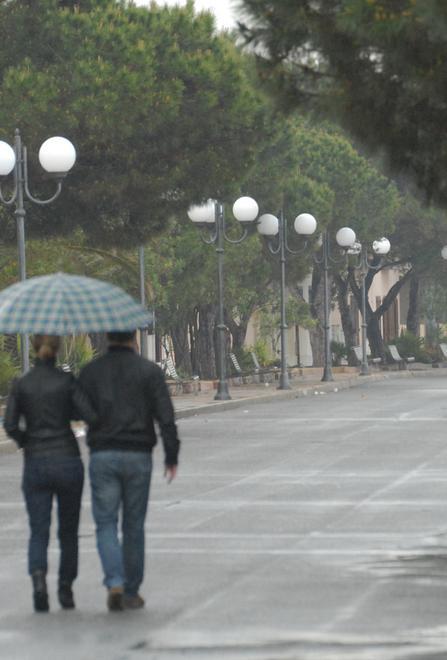 Torregrande, visitato dai ladri un negozio di articoli da pesca 