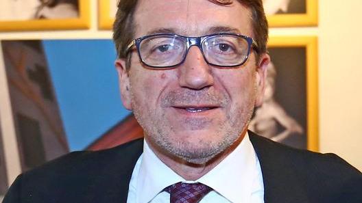 Muzzarelli cala di 9 punti Bonaccini ne guadagna 3