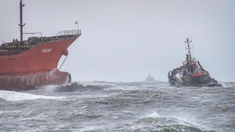 Piero Neri: "Era difficile, così abbiamo liberato la nave incagliata"