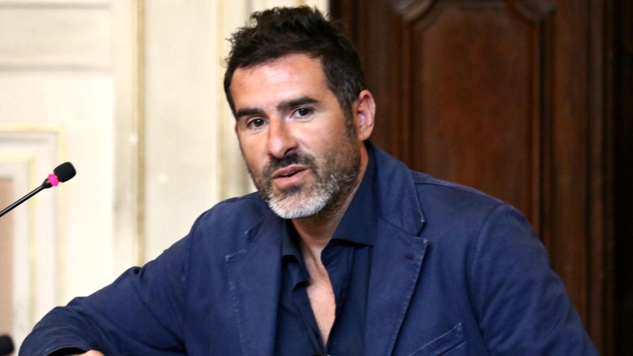Spogliatoi "ghiacciati" e Lucarelli compra la stufa