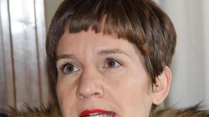 M5S all’attacco sulla piscina e sul server in tilt