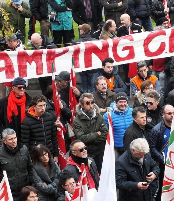 «Così continuate ad illudere le persone» 