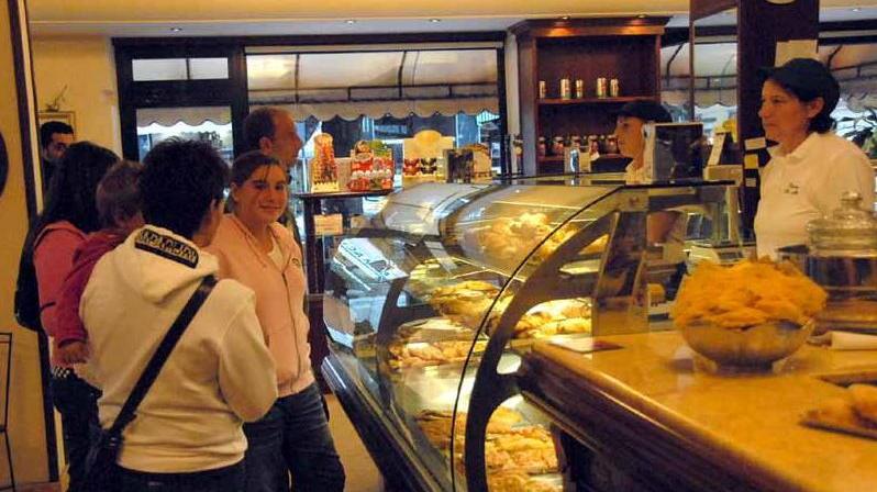 Brindisi e super torta per la San Marco