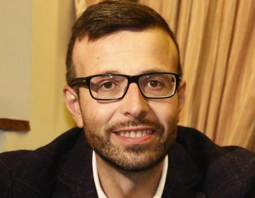 Il Pd di Carrara si ribella a Firenze 