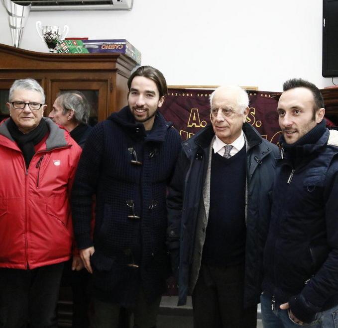 Duecento volte Luci e Lambrughi in amranto