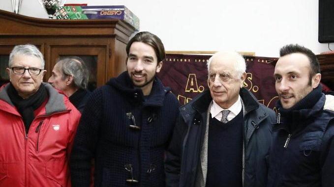 Duecento volte Luci e Lambrughi in amranto