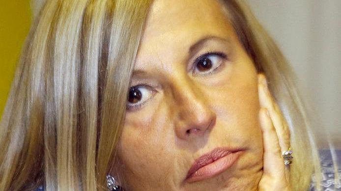Tanti i lividi sul corpo: «Autopsia complessa»