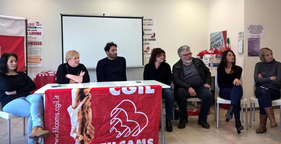 Supermercati, protesta per il lavoro di domenica 