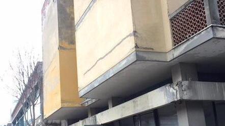 Incendio nelle ex Officine Bigagli