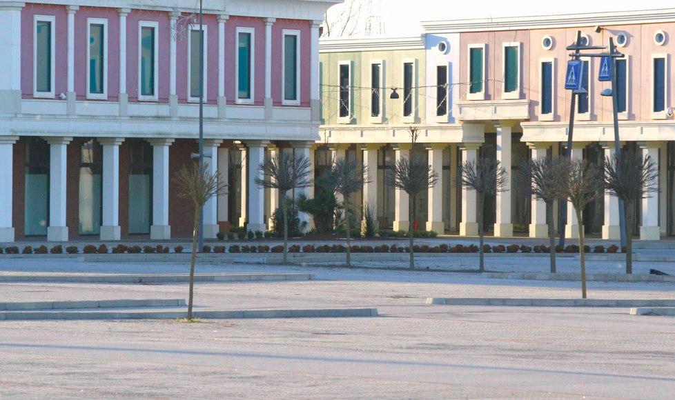 Scatta al "Delta Po outlet"
