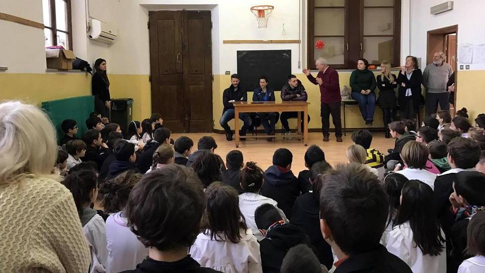Costa, Veseli e Di Guglielmo a Bassa