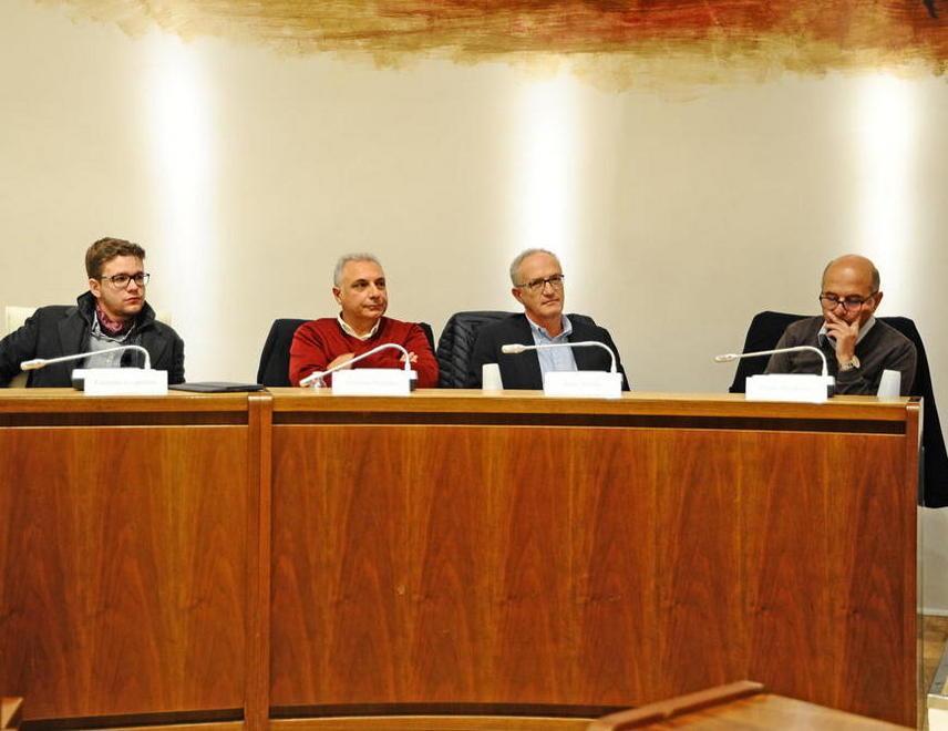 Approvato il bilancio «Ma più aiuti alle imprese»