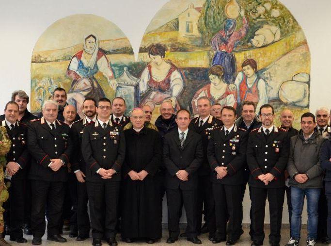 Visita pastorale dai carabinieri 