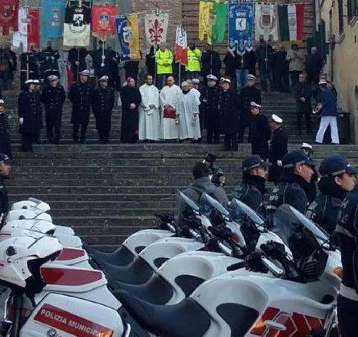 Polizia municipale in festa 