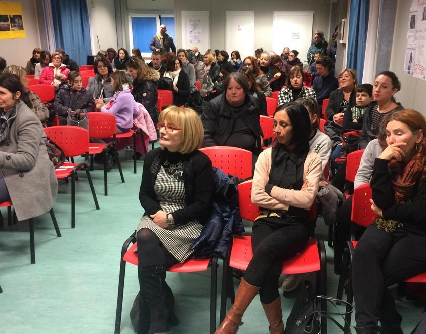 I compiti a casa dividono l’aula magna della Galilei 