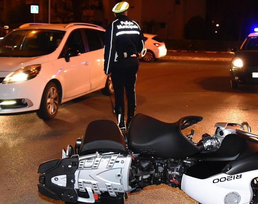 Un motociclista e ciclista feriti 