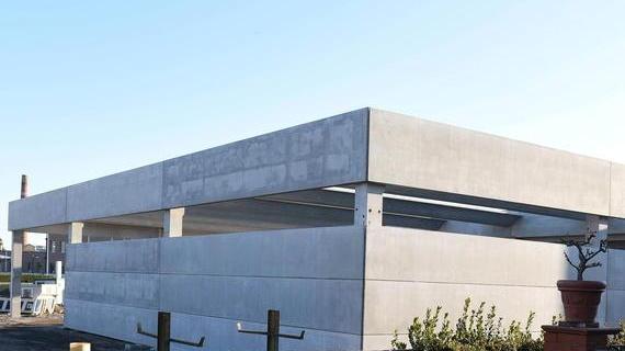 Nuovo magazzino all’ex Cantoni scoppia la polemica