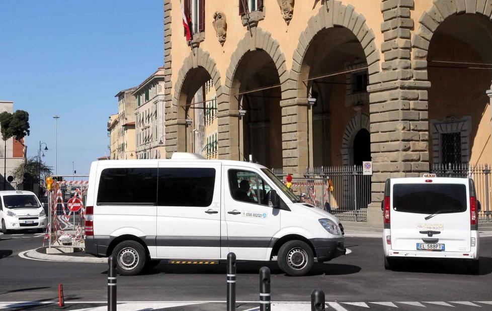 Porto, ok ai taxi per i croceristi 