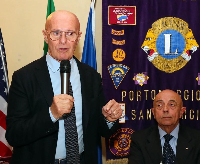 «La bellezza salverà il calcio» 