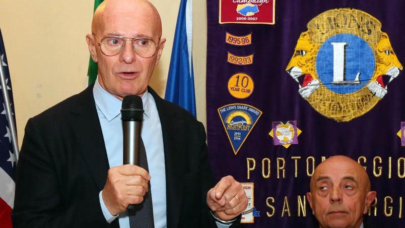 «La bellezza salverà il calcio»