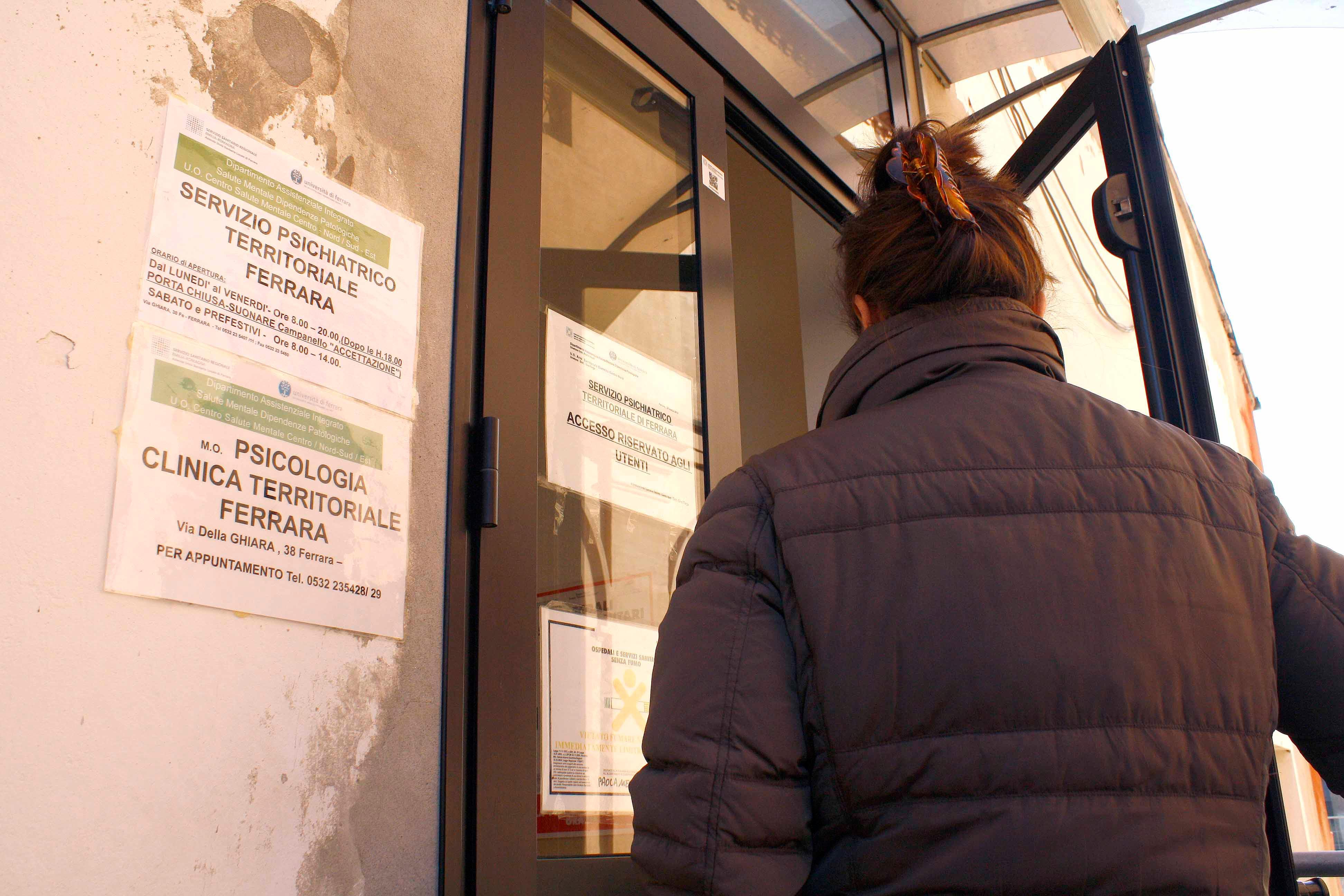 La sede del dipartimento salute mentale dell'Ausl ferrarese, in via Ghiara