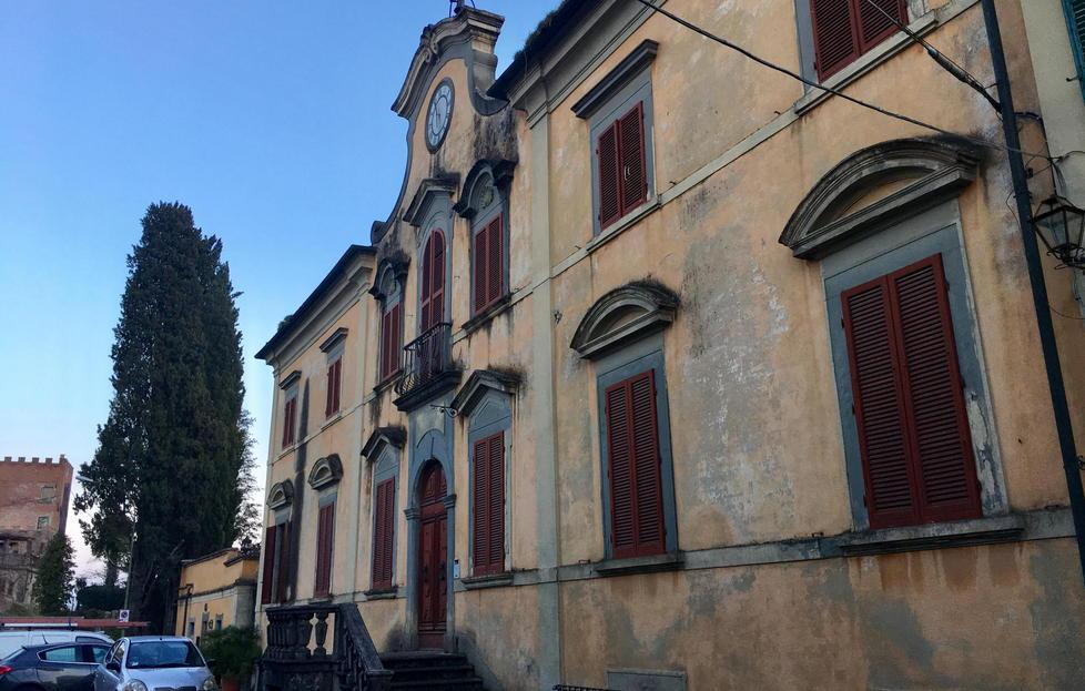 All’asta due abitazioni signorili a Capannoli 