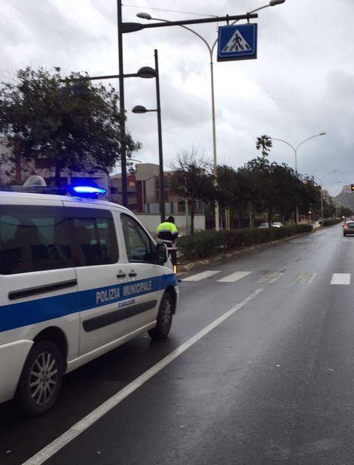 Grave 17enne investito da un’auto 