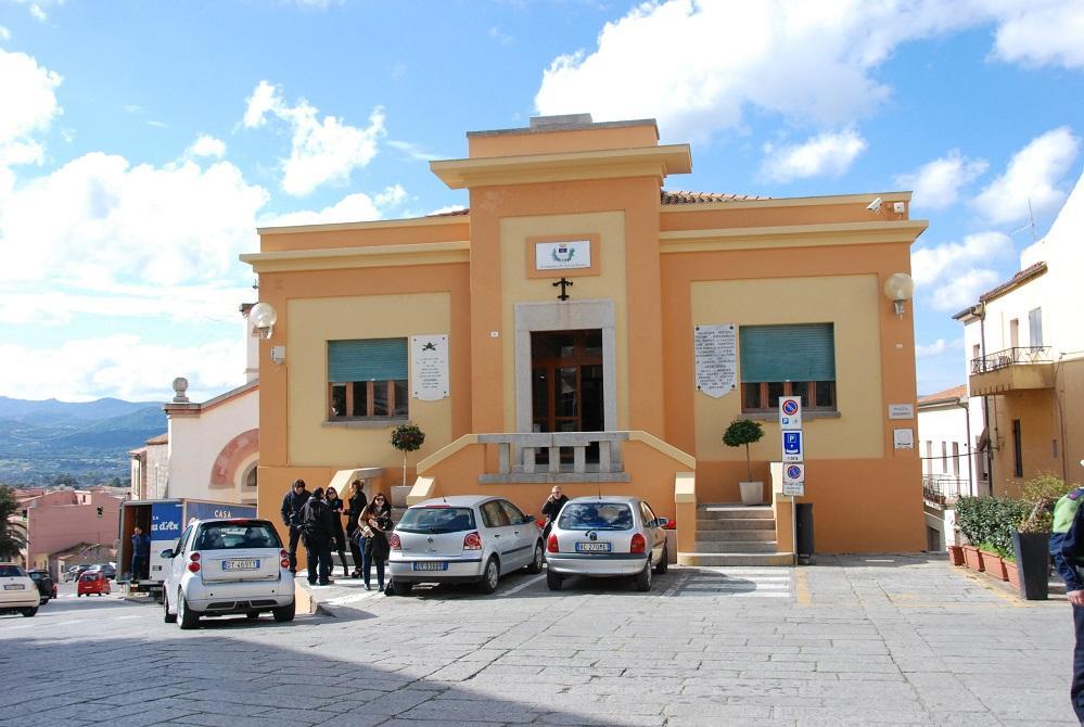 Il municipio di Arzachena