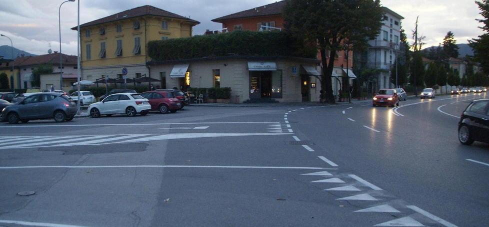 Rotonda al Celide: solo silenzi dalla ditta 